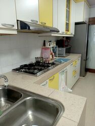 Blk 240 Serangoon Avenue 2 (Serangoon), HDB 4 Rooms #589956601